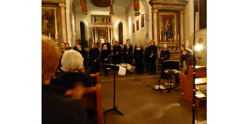 "Die Ros ist ohn Warum" in der Christkatholischen Dorfkirche Peter und Paul in Allschwil